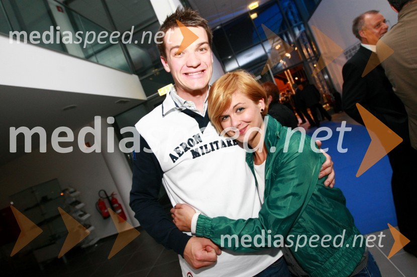 Mitja Šeško in Mateja Car, povezovalka dogodkaOdprtje najsodobnejšega BMW salona Selmar Maribor