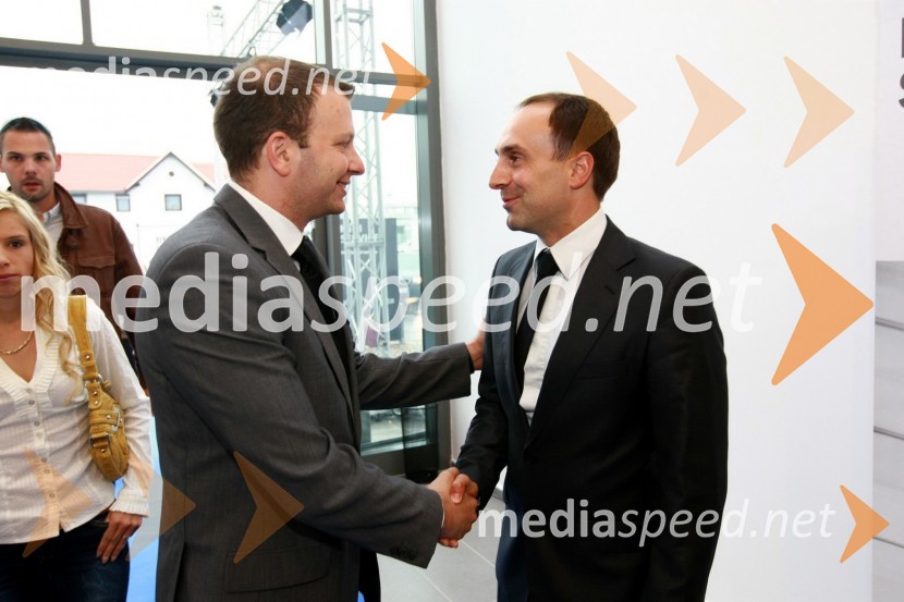 Gorazd Bedenčič, področni vodja prodaje BMW Group Slovenija in Uroš Seles, direktor BMW Selmar d.o.o.Odprtje najsodobnejšega BMW salona Selmar Maribor