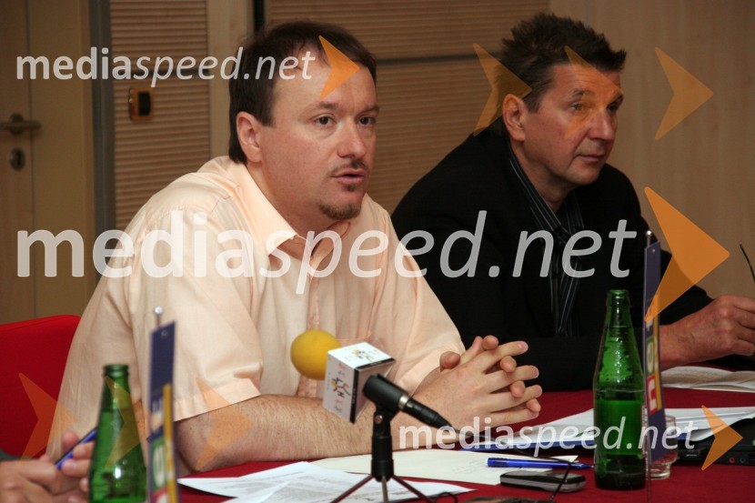 Patrik Greblo, direktor Avditorija Portorož in Danilo Kocjančič, glasbenikMelodije morja in sonca, tiskovna konferenca