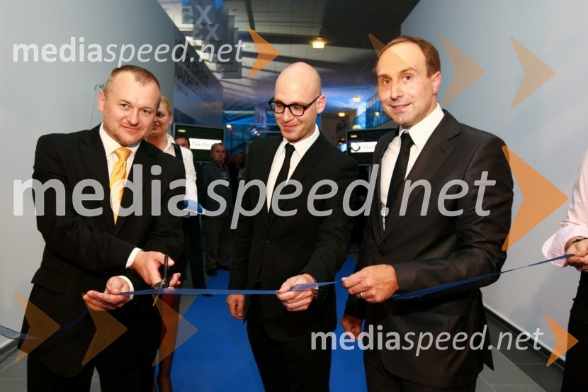 Franc Kangler, župan Mestne občine Maribor, Miha Ažman, generalni direktor BMW Group Slovenija in Uroš Seles, direktor BMW Selmar d.o.o.Odprtje najsodobnejšega BMW salona Selmar Maribor