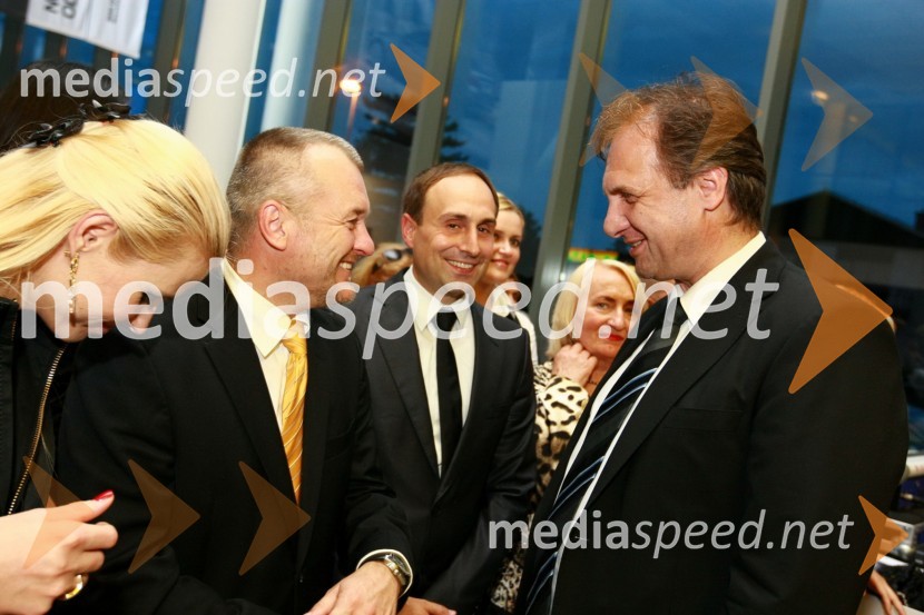 Franc Kangler, župan Mestne občine Maribor in Ivan Simič, predsednik Nogometne zveze SlovenijeOdprtje najsodobnejšega BMW salona Selmar Maribor