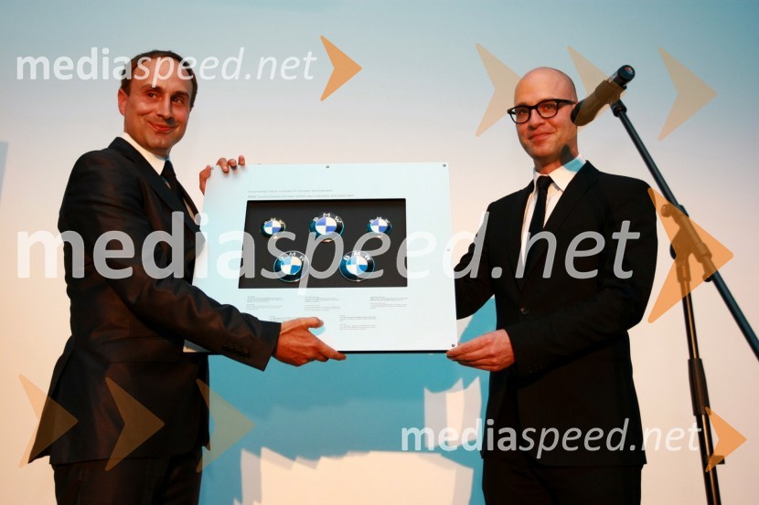 Uroš Seles, direktor BMW Selmar d.o.o. in Miha Ažman, generalni direktor BMW Group SlovenijaOdprtje najsodobnejšega BMW salona Selmar Maribor