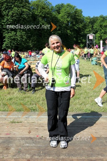 Alenka Godec, pevka5. DM tek za ženske