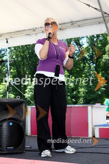 Alenka Godec, pevka5. DM tek za ženske