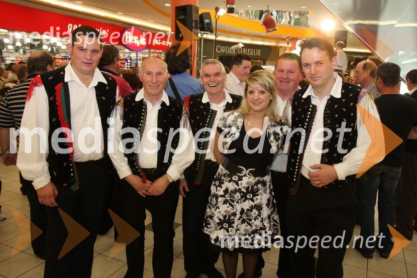 2. festival narodnozabavne glasbe v Europarku