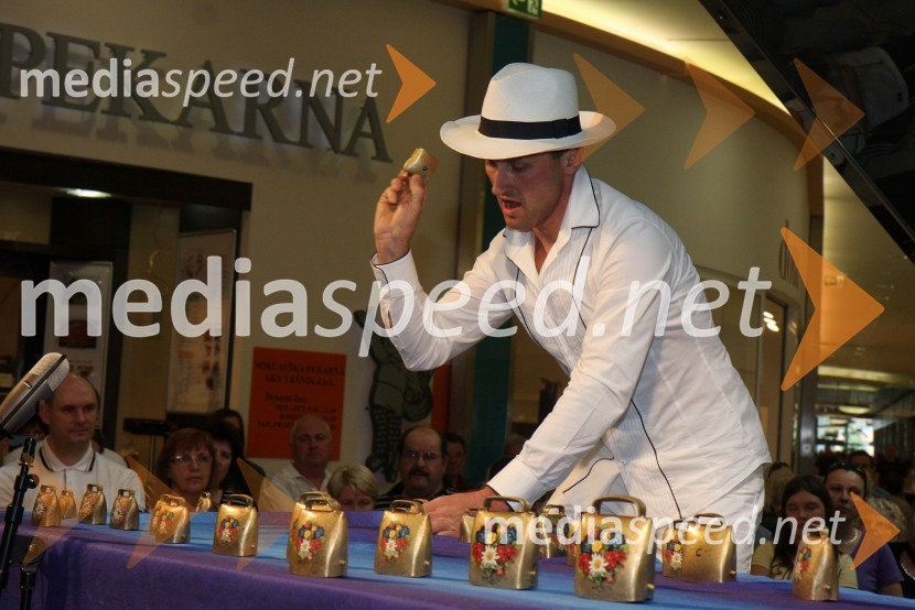 Marjan Novak2. festival narodnozabavne glasbe v Europarku