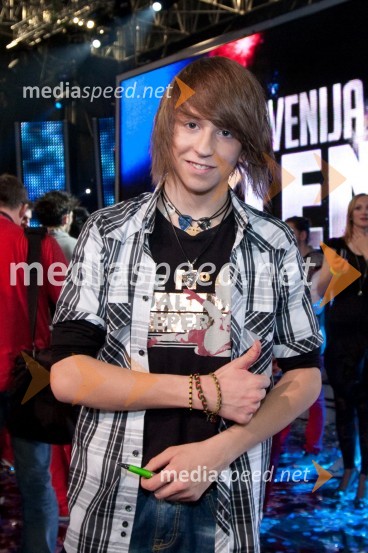 Peter Vode, finalist oddaje Slovenija ima talentSlovenija ima talent, finale - Lina Kuduzovič je velika zmagovalka