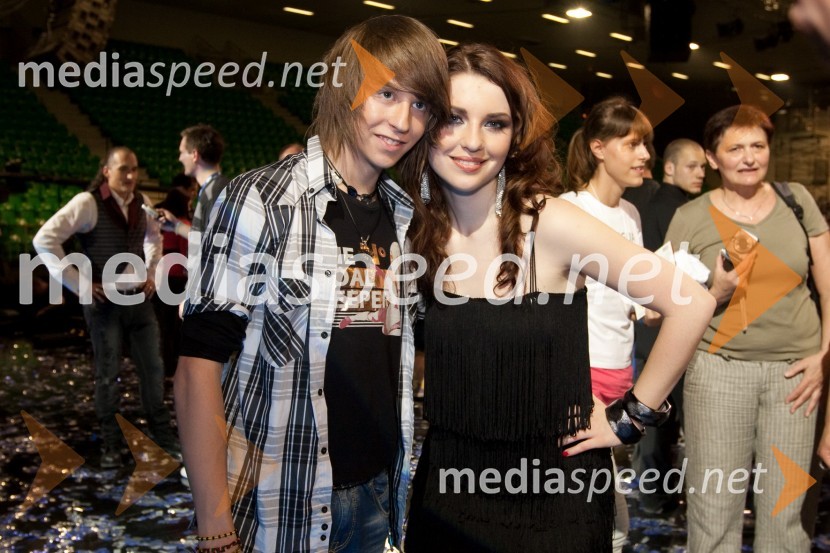 Peter Vode in Maja Keuc, finalista oddaje Slovenija ima talentSlovenija ima talent, finale - Lina Kuduzovič je velika zmagovalka