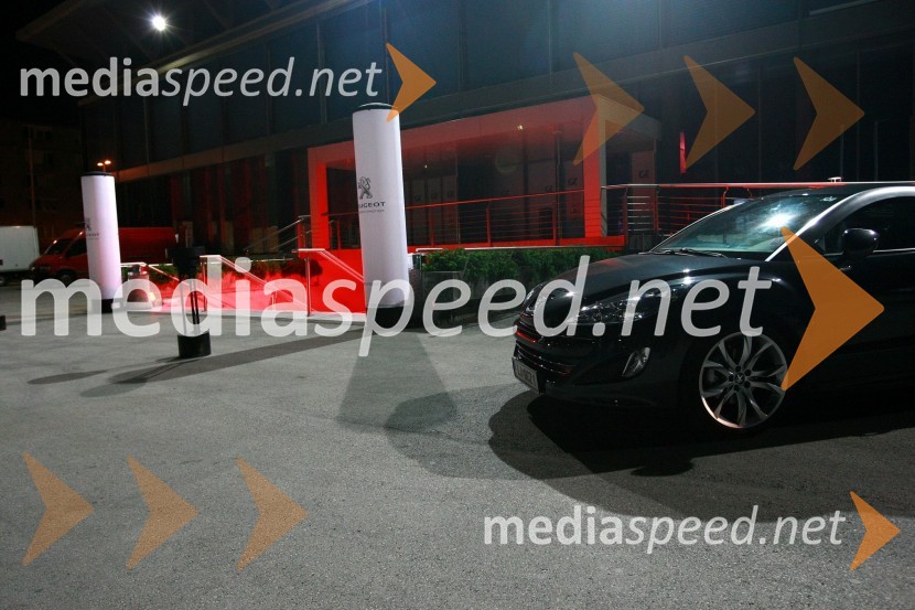 200 let znamke Peugeot in VIP predstavitev Peugeot RCZ