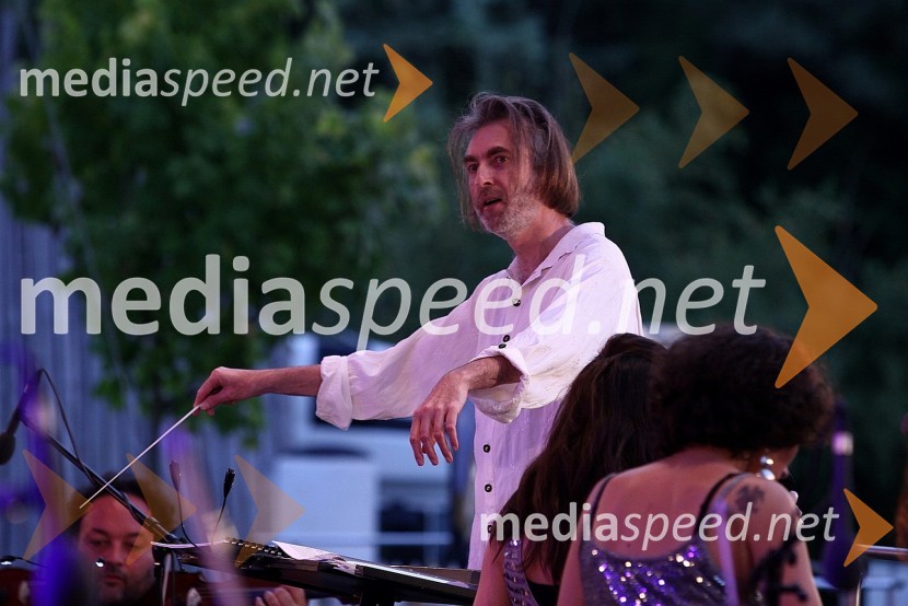 Friedemann Riehle, dirigentSlovenski filharmoniki in Tony Cetinski, open air koncert
