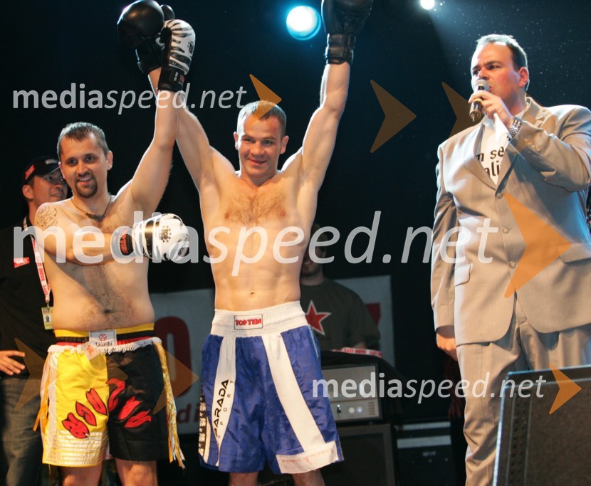 Dejan Vedlin, moderator Radia City ter član ekipe Reporter Milan, Dejan Zavec, boksar in Matjaž Šalamun Šalca, član ekipe Reporter MilanRadio City koncert