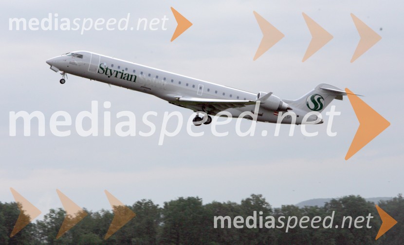 Letalo Bombardier Canadair Regional Jet 700 (CRJ 700)Novo letalo družbe Styrian Spirit