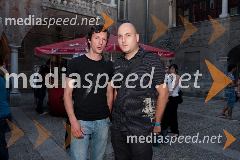 	Boštjan Narat, glasbenik in Boštjan Gombač, glasbenikRadio SI night