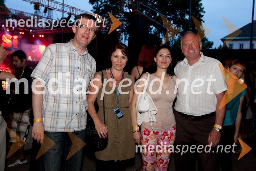 Zoran Medved, Radio Center, Mojca Jerman, PR RTV SLO, Sandra Peršak, svetovalec za politične in kulturne zadeve na nizozemski ambasadi v Sloveniji in Srečko Trglec, urednik Radia SIRadio SI night