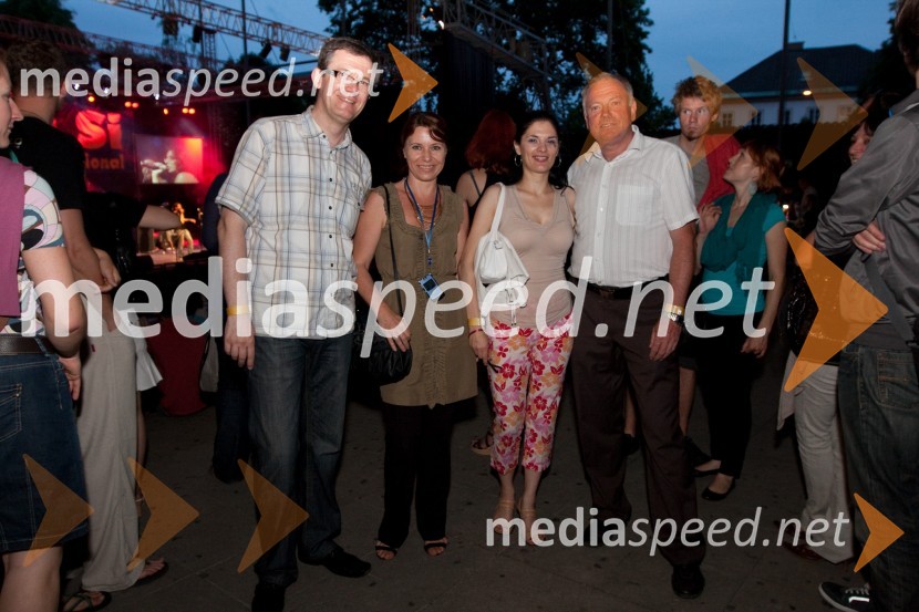 Zoran Medved, Radio Center, Mojca Jerman, PR RTV SLO, Sandra Peršak, svetovalec za politične in kulturne zadeve na nizozemski ambasadi v Sloveniji in Srečko Trglec, urednik Radia SIRadio SI night