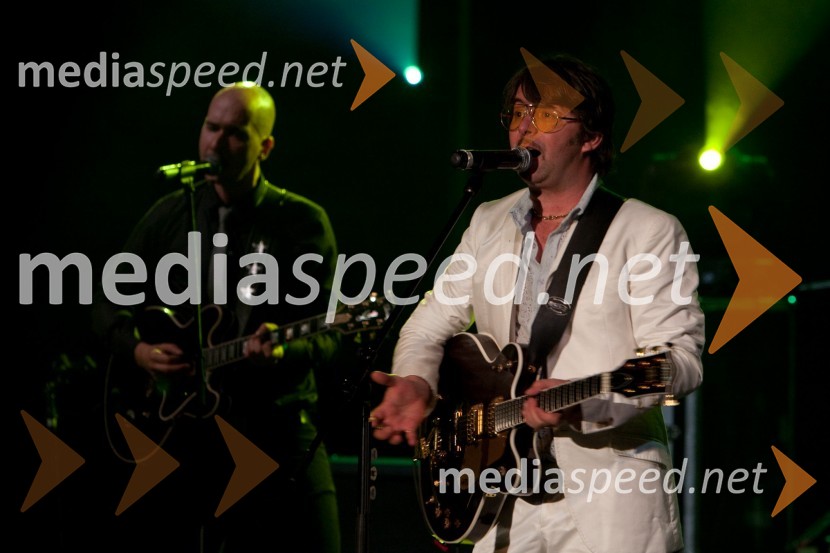 	Robert Pešut - MagnificoRadio SI night