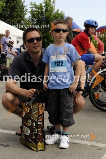 Damjan Kralj, BTC d.d., direktor poslovne enote Ljubljana in njegov sinMaraton Franja 2010