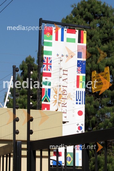 Hotel Meridian, Edenvale, Južna Afrika (hotel, v katerem je bivala slovenska nogometna reprezentanca)SP v nogometu kot ga vidi Danilo Steyer, predsednik ZDVVS