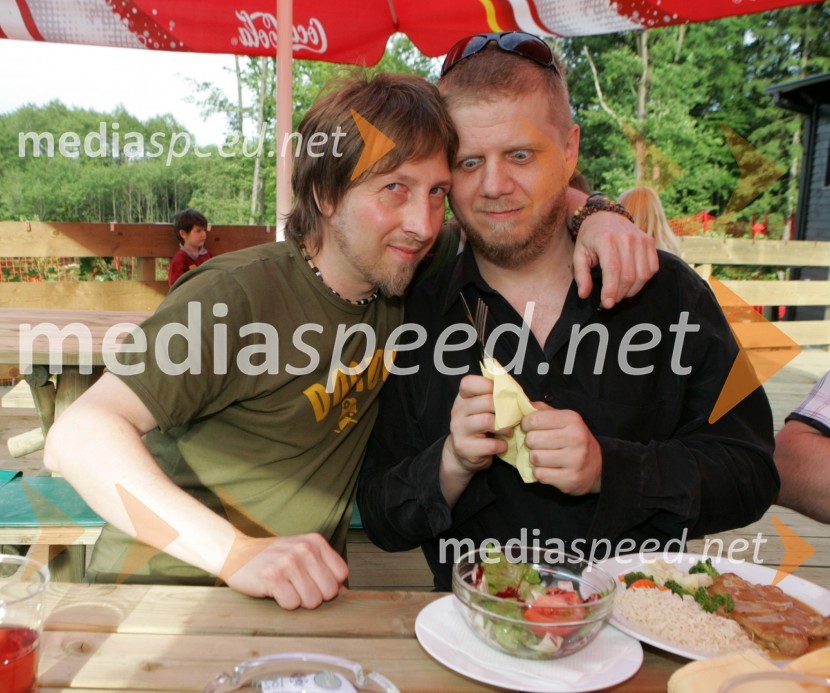 Člana zasedbe Dan DRadio City koncert