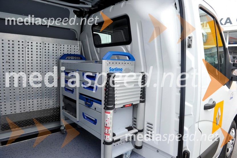 Renault MasterRenault Master in Renault Trafic