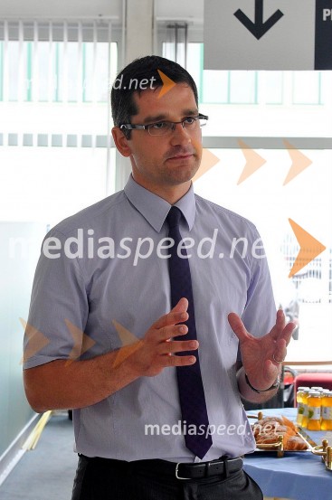 Nenad Milosavljević, direktor Avtotehnike CeljeRenault Master in Renault Trafic