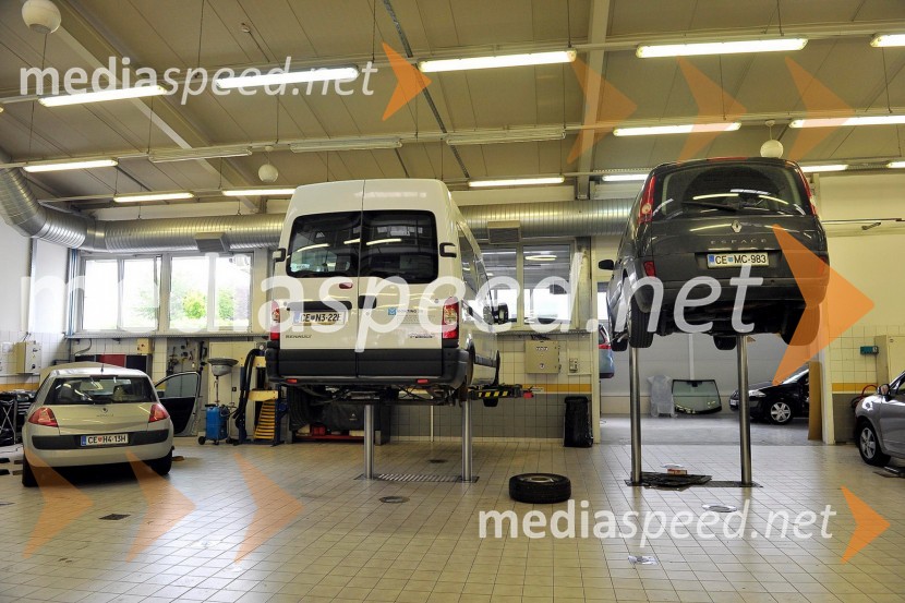 Avtotehnika Celje d.o.o.Renault Master in Renault Trafic