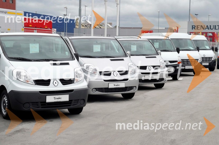 Renault Trafic in MasterRenault Master in Renault Trafic