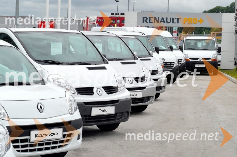 Renault Trafic in MasterRenault Master in Renault Trafic