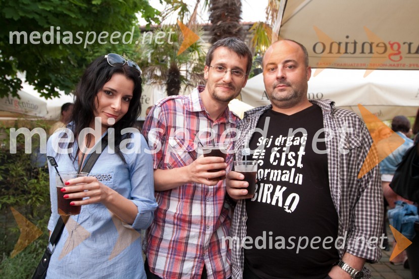 Jana Morelj, producentka na Radio 1, Jean Ferbežar in Tomaž Čop - Birko, radijca, Radio AntenaJack Daniel's BBQ party