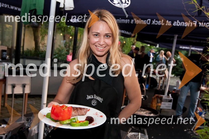 	Andreja Freyer, StoryJack Daniel's BBQ party