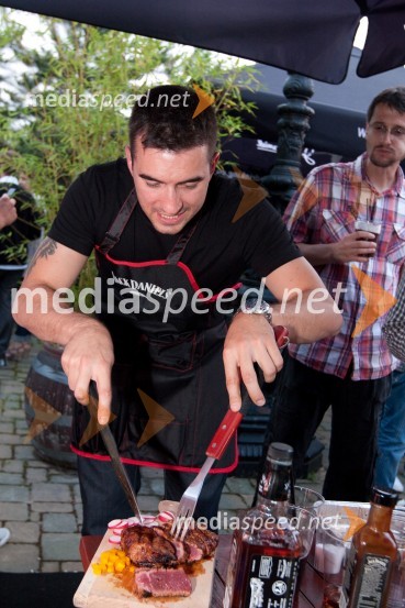 Marko Potrč, moderator na Radio 1Jack Daniel's BBQ party