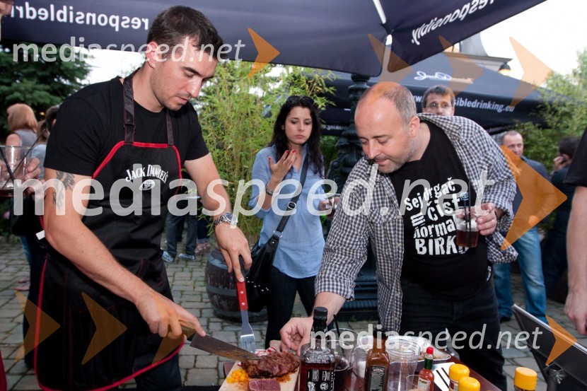 Marko Potrč, moderator na Radio 1 in Tomaž Čop, gverilec BirkoJack Daniel's BBQ party