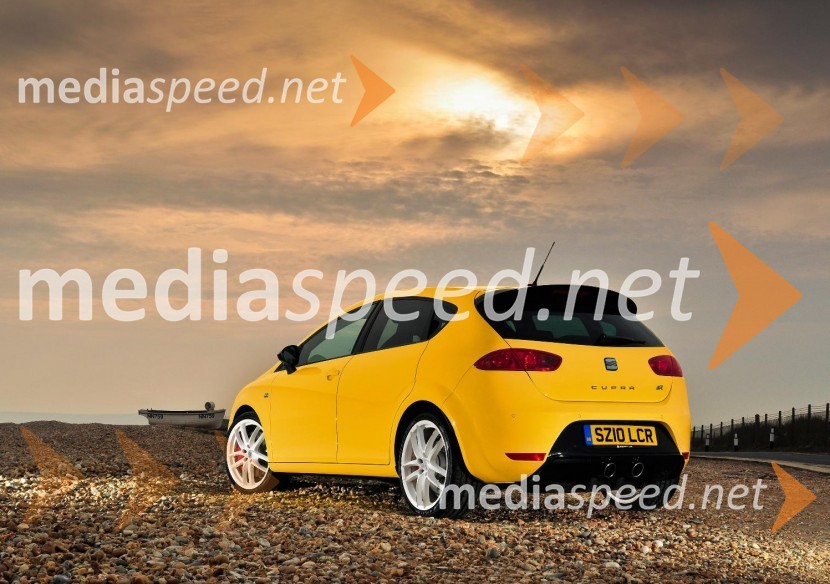 Seat Leon Cupra RSeat Leon Cupra R