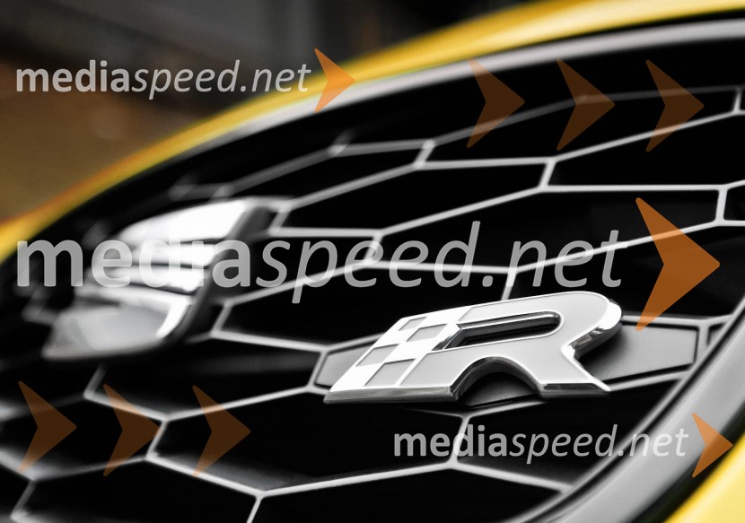 Seat Leon Cupra RSeat Leon Cupra R