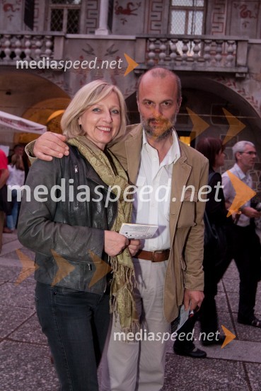 Janez Lombergar, nekdanji programski direktor RTV Slovenija in njegova soproga Barbara Volčič LombergarPoletna noč 2010, koncert v čast Mojmiru Sepetu