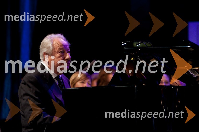 Jure Robežnik, skladateljPoletna noč 2010, koncert v čast Mojmiru Sepetu