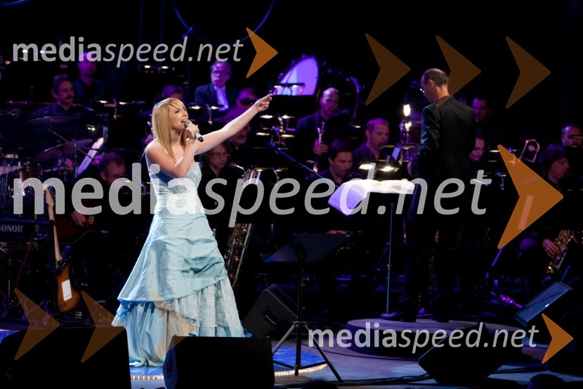 Eva Hren, pevkaPoletna noč 2010, koncert v čast Mojmiru Sepetu