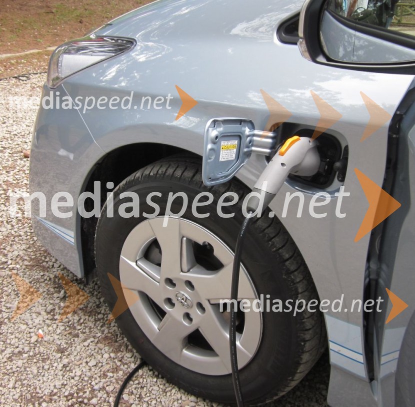 Toyota Prius plug-inToyota Prius plug-in