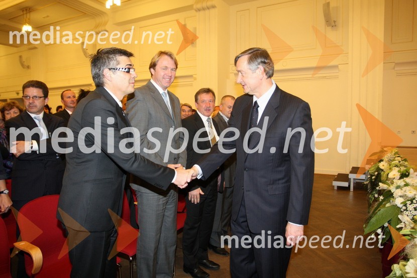 Dorijan Marušič, minister za zdravje in dr. Danilo Türk, predsednik Republike SlovenijePrva podelitev diplom diplomantom Medicinske fakultete Univerze v Mariboru