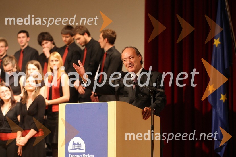 Prof. dr. Felix Unger, predsednik Evropske akademije znanosti in umetnostiPrva podelitev diplom diplomantom Medicinske fakultete Univerze v Mariboru