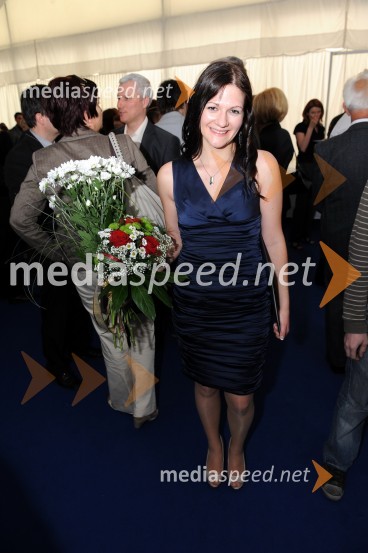 Sanja Vuzem, dr. med., diplomantka Medicinske fakultete Univerze v MariboruPrva podelitev diplom diplomantom Medicinske fakultete Univerze v Mariboru