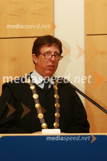Dr. Željko Knez, dekan Fakultete za kemijo in kemijsko tehnologijoUniverza v Mariboru: Promocija doktorjev znanosti, junij 2010