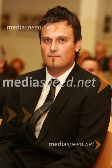 Dr. Zoran Mandžuka, Fakulteta za kemijo in kemijsko tehnologijo Univerze v MariboruUniverza v Mariboru: Promocija doktorjev znanosti, junij 2010