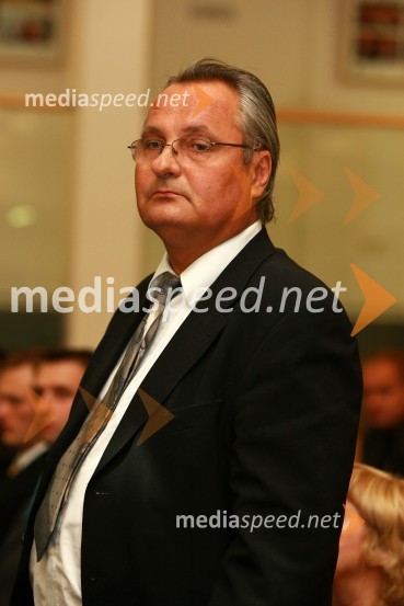 Dr. Matjaž Sajovic, Medicinska fakulteta Univerze v MariboruUniverza v Mariboru: Promocija doktorjev znanosti, junij 2010
