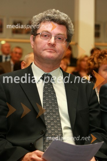 Prof. dr. Mirt Kamenik, Medicinska fakulteta Univerze v MariboruUniverza v Mariboru: Promocija doktorjev znanosti, junij 2010