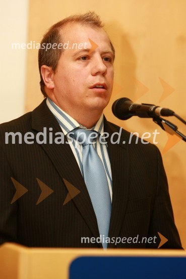 Prof. dr. Janez Brest, Fakulteta za elektrotehniko, računalništvo in informatiko Univerze v MariboruUniverza v Mariboru: Promocija doktorjev znanosti, junij 2010
