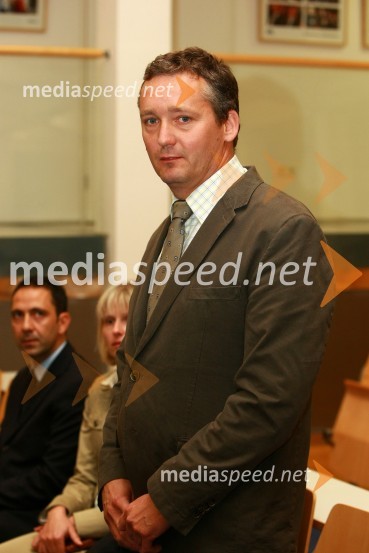 Dr. Tomaž Kramberger, Fakulteta za elektrotehniko, računalništvo in informatiko Univerze v MariboruUniverza v Mariboru: Promocija doktorjev znanosti, junij 2010