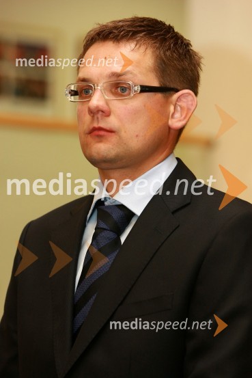 Dr. Peter Vindiš, Fakulteta za kmetijstvo in biosistemske vede Univerze v MariboruUniverza v Mariboru: Promocija doktorjev znanosti, junij 2010