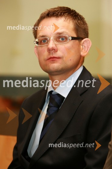 Dr. Peter Vindiš, Fakulteta za kmetijstvo in biosistemske vede Univerze v Mariboru  	 
Univerza v Mariboru: Promocija doktorjev znanosti, junij 2010