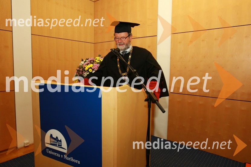 Prof. dr. Ivan Rozman, rektor Univerze v MariboruUniverza v Mariboru: Promocija doktorjev znanosti, junij 2010